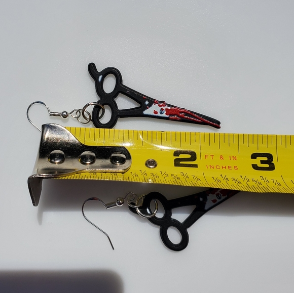 Bloody Scissor Halloween Earrings Set NWOT - Picture 2 of 5